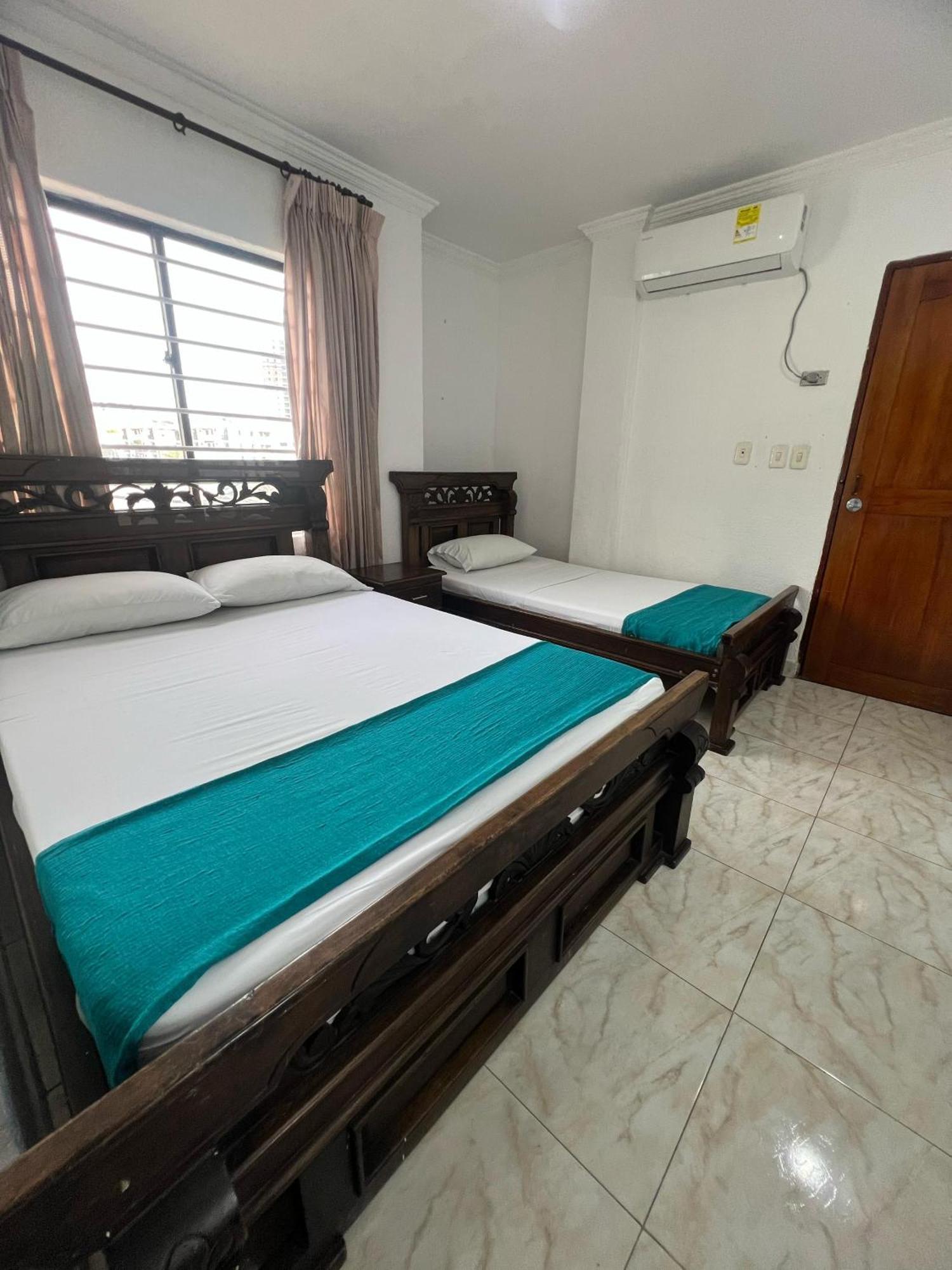 Hotel Med Cartagena ภายนอก รูปภาพ